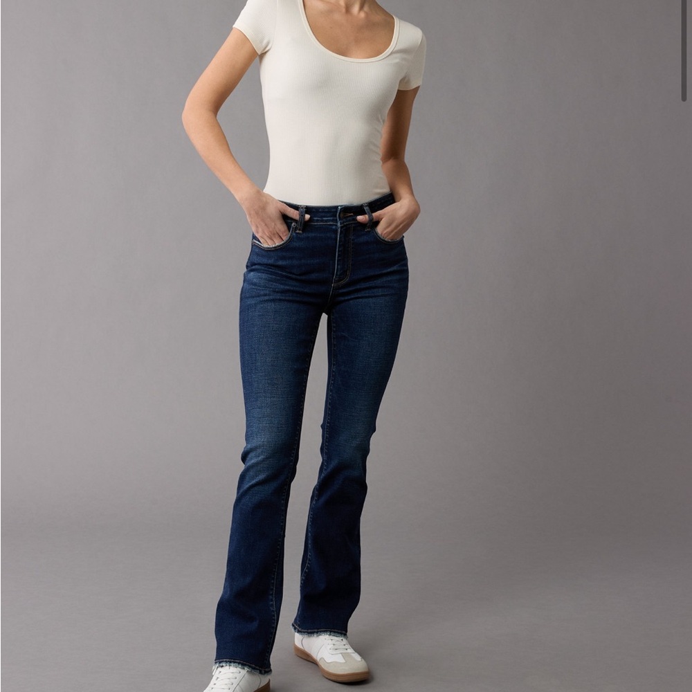 AE American Eagle 6 X-long Next Level High-Waisted Skinny Kick Jean Flare